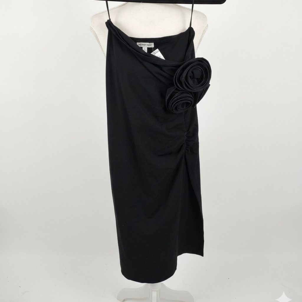 Black One-Shoulder Dress With Rosette Detail